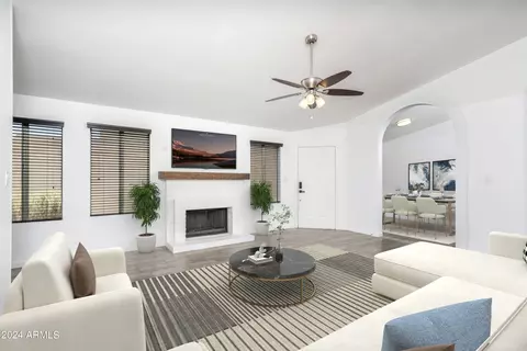 3120 E Siesta Ln, Phoenix, AZ 85050 photo 2
