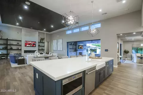 2747 E Lovebird Ln, Gilbert, AZ 85297 photo 12