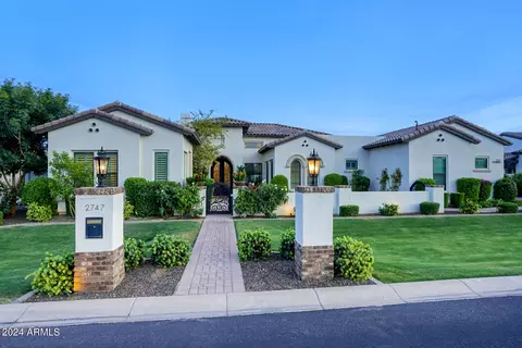 2747 E Lovebird Ln, Gilbert, AZ 85297 photo 1