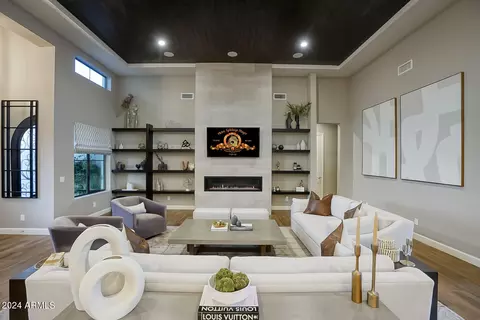 2747 E Lovebird Ln, Gilbert, AZ 85297 photo 7
