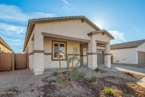 40467 W Michaels Dr, Maricopa, AZ 85138