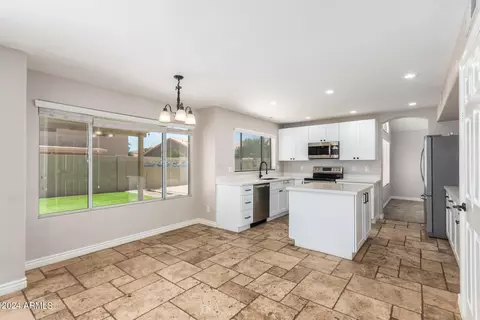 649 W Spur Ave, Gilbert, AZ 85233 photo 13