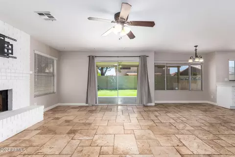 649 W Spur Ave, Gilbert, AZ 85233 photo 10