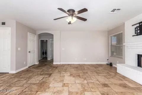 649 W Spur Ave, Gilbert, AZ 85233 photo 11