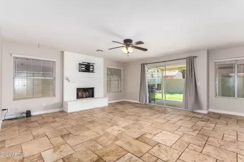649 W Spur Ave, Gilbert, AZ 85233 photo 9