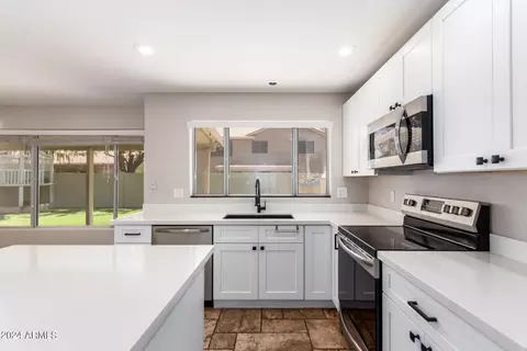 649 W Spur Ave, Gilbert, AZ 85233 photo 15