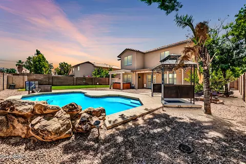 278 E Baylor Ln, Gilbert, AZ 85296 photo 3