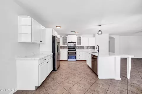 278 E Baylor Ln, Gilbert, AZ 85296 photo 7