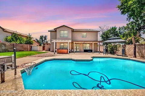 278 E Baylor Ln, Gilbert, AZ 85296