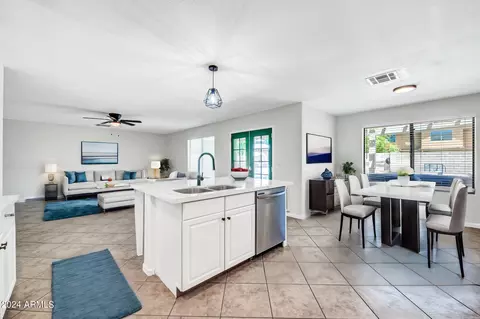 278 E Baylor Ln, Gilbert, AZ 85296 photo 11