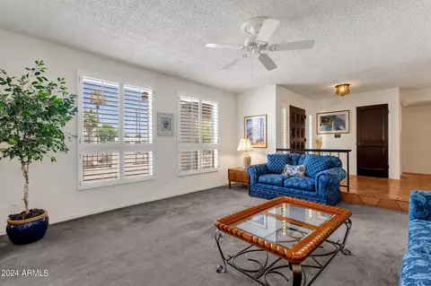 Living - 3529 E Beryl Ln, Phoenix, AZ 85028 photo 4 of 7