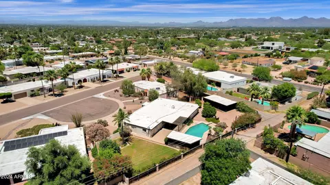 View/Area - 3529 E Beryl Ln, Phoenix, AZ 85028 photo 14 of 16