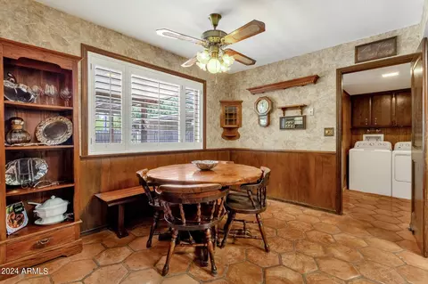 Dining - 3529 E Beryl Ln, Phoenix, AZ 85028 photo 4 of 4