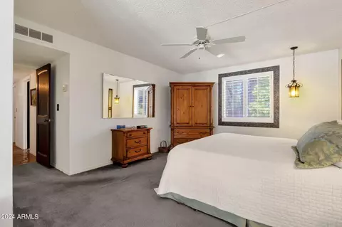 Bedroom - 3529 E Beryl Ln, Phoenix, AZ 85028 photo 2 of 4