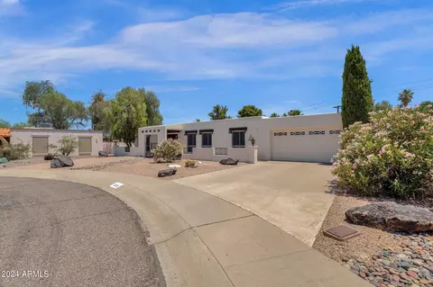 Exterior - 3529 E Beryl Ln, Phoenix, AZ 85028 photo 4 of 27