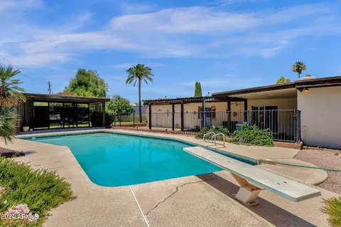 Exterior - 3529 E Beryl Ln, Phoenix, AZ 85028 photo 11 of 27