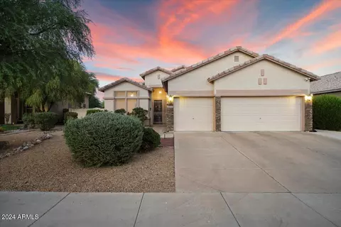 13427 N 75th Dr, Peoria, AZ 85381