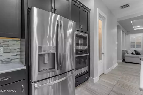 Kitchen - 3498 E Arabian Dr, Gilbert, AZ 85296 photo 3 of 4
