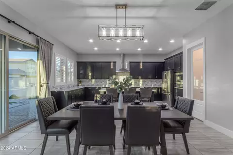Dining - 3498 E Arabian Dr, Gilbert, AZ 85296 photo 5 of 7