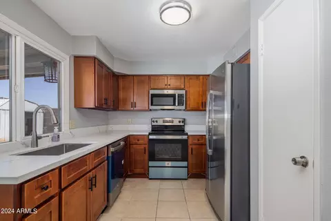 5607 S 46th St, Phoenix, AZ 85040 photo 12