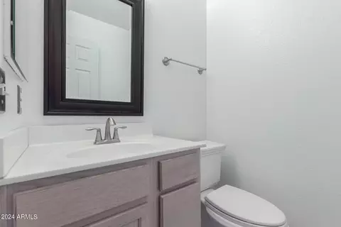 1210 E Milada Dr, Phoenix, AZ 85042 photo 20