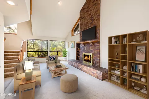 4350 E Burning Tree Loop, Flagstaff, AZ 86004 photo 3