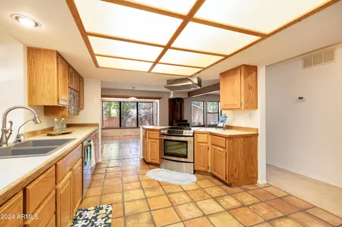 4350 E Burning Tree Loop, Flagstaff, AZ 86004 photo 7