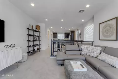 1751 E Hampton Ln, Gilbert, AZ 85295 photo 4