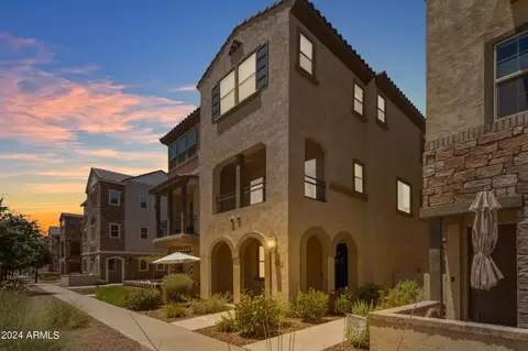 1751 E Hampton Ln, Gilbert, AZ 85295
