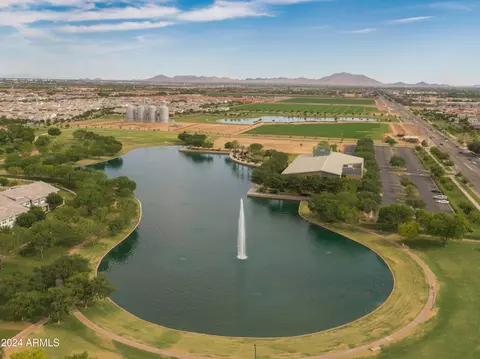 4066 E Linda Ln, Gilbert, AZ 85234 photo 48