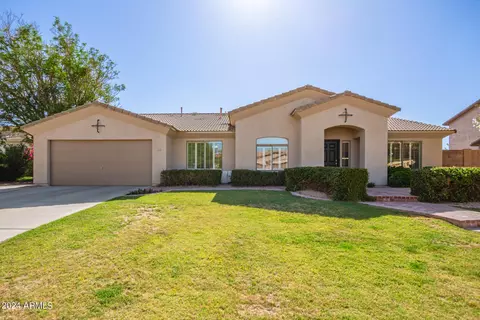 2046 S Reseda Ct, Gilbert, AZ 85295