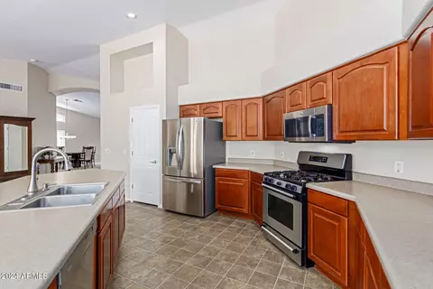 2046 S Reseda Ct, Gilbert, AZ 85295 photo 20