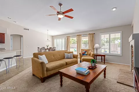 2046 S Reseda Ct, Gilbert, AZ 85295 photo 13