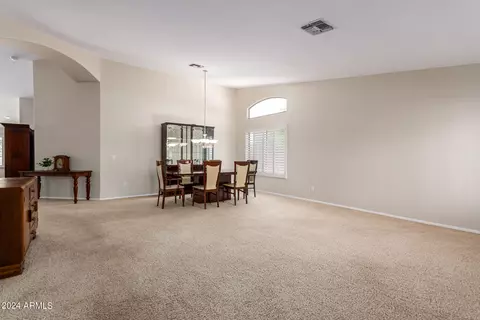 2046 S Reseda Ct, Gilbert, AZ 85295 photo 10