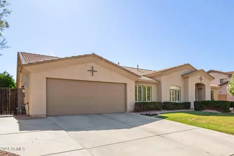 2046 S Reseda Ct, Gilbert, AZ 85295 photo 3
