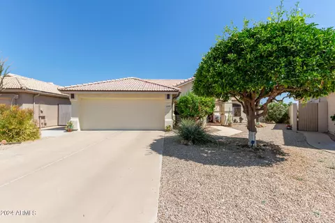 2549 N Pinnule Cir, Mesa, AZ 85215