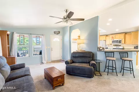 1038 N Saddleback Dr, Tombstone, AZ 85638