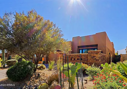 9610 E Chuckwagon Ln, Scottsdale, AZ 85262