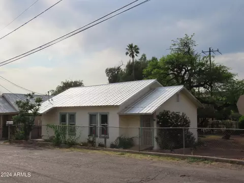 504 W Heiner Dr, Superior, AZ 85173
