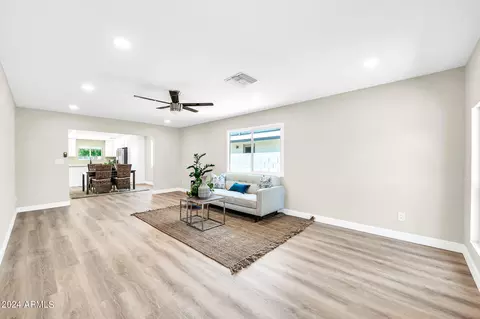 501 E Westchester Dr, Tempe, AZ 85283 photo 15