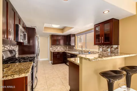 4070 E Coolbrook Ave, Phoenix, AZ 85032 photo 12