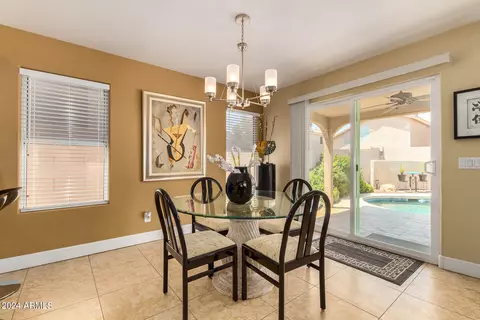 4070 E Coolbrook Ave, Phoenix, AZ 85032 photo 10