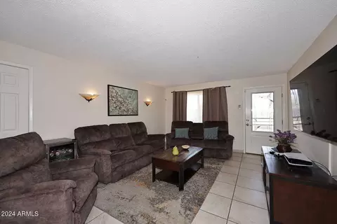 106 E Tulane Dr, Tempe, AZ 85283 photo 8