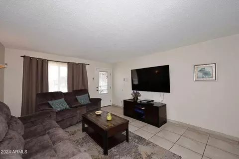 106 E Tulane Dr, Tempe, AZ 85283 photo 9