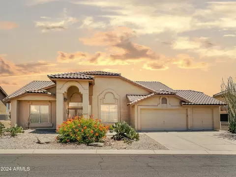 8837 E Jumping Cholla Dr, Gold Canyon, AZ 85118