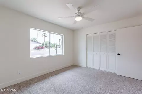 Bedroom - 2120 E Greenway Rd, Phoenix, AZ 85022 photo 5 of 7