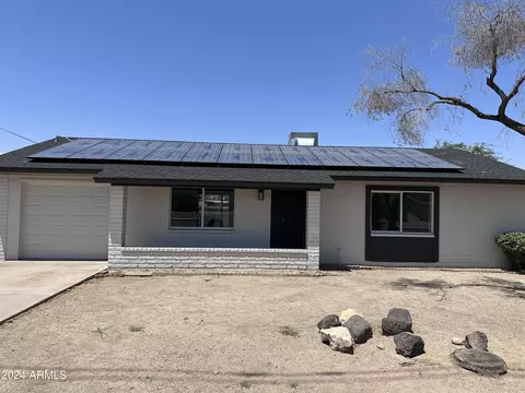 Exterior - 2120 E Greenway Rd, Phoenix, AZ 85022 photo 1 of 7