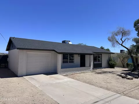 Exterior - 2120 E Greenway Rd, Phoenix, AZ 85022 photo 2 of 7