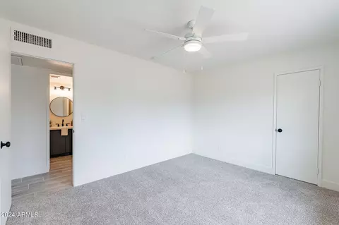 Bedroom - 2120 E Greenway Rd, Phoenix, AZ 85022 photo 7 of 7