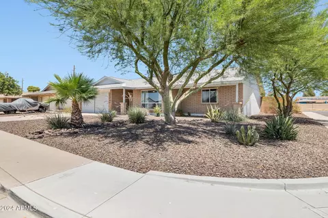 11201 N 43rd Dr, Glendale, AZ 85304